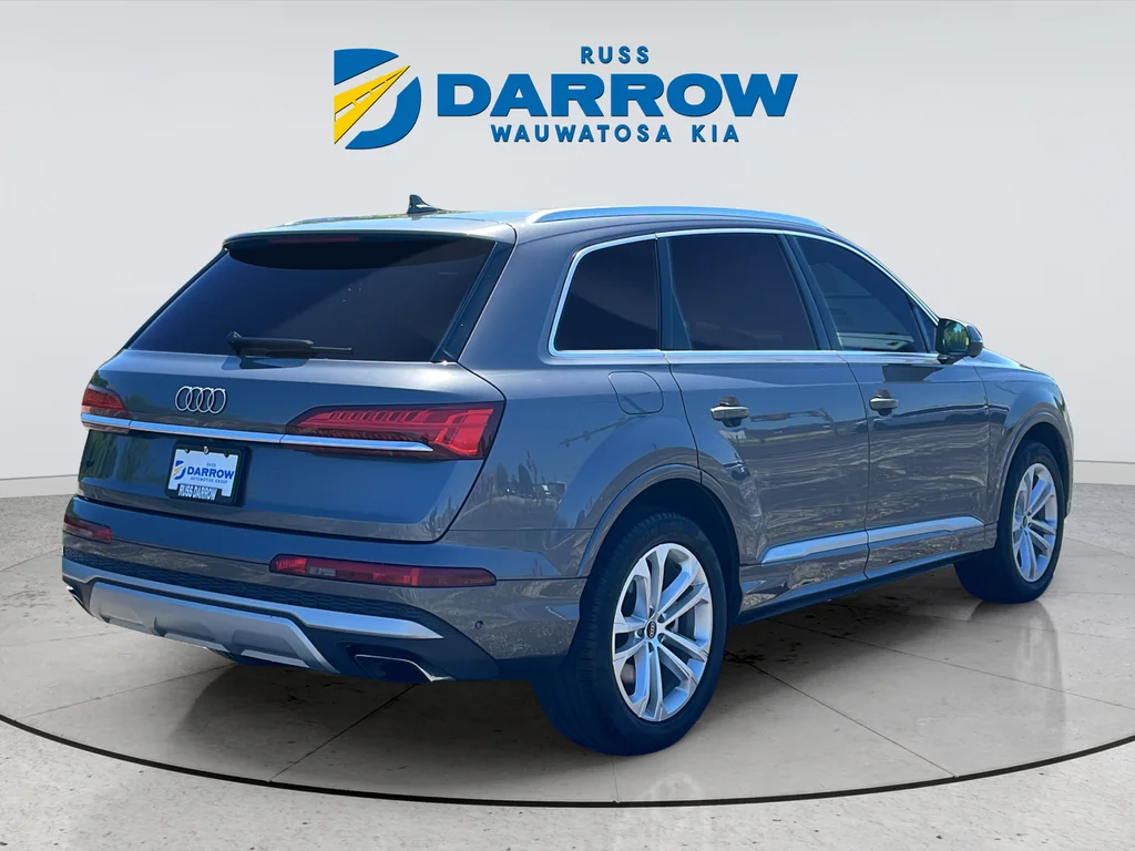 Used 2025 Gray Audi 55 Premium Plus image 5