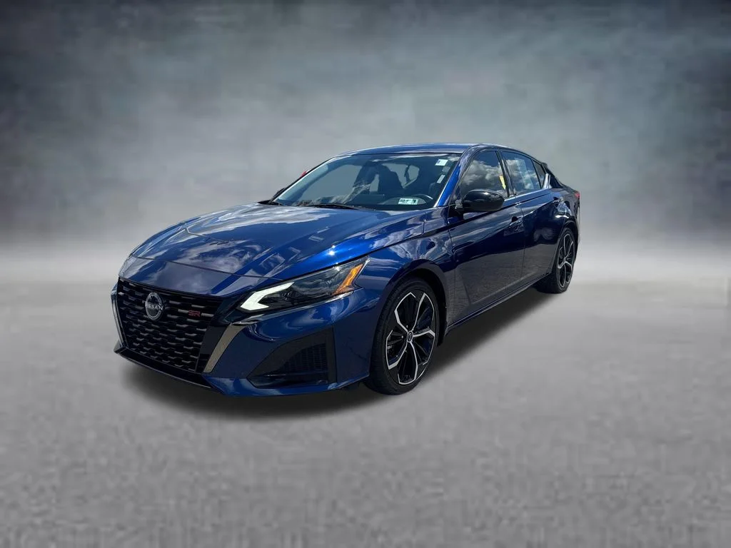 Used 2023 Deep Blue Pearl Nissan 2.5 SR image 1