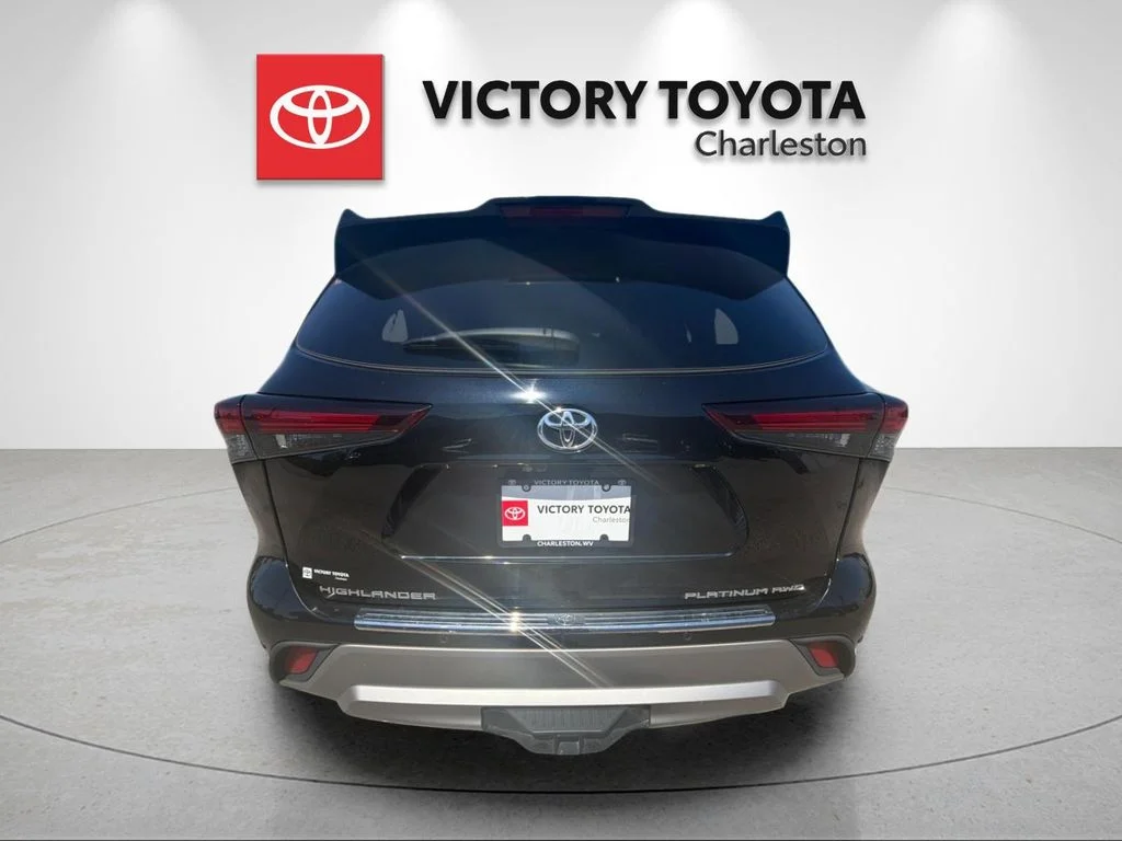 Used 2025 Black Toyota Platinum image 4