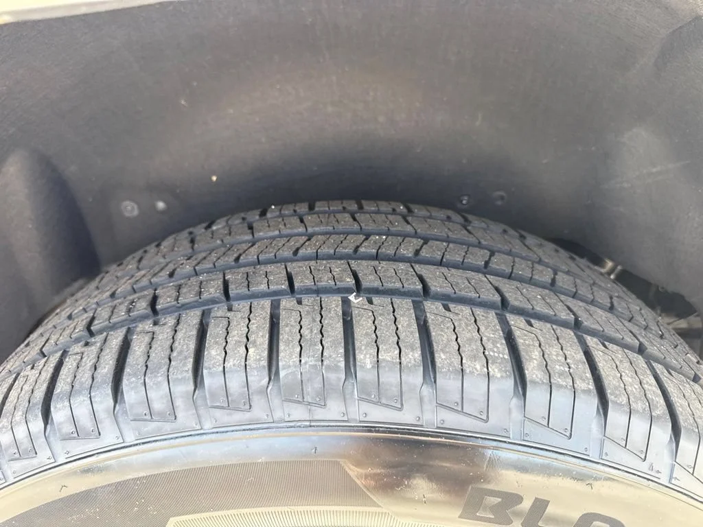 Used 2018 PEPPERDUST METALLIC Chevrolet Premier image 43