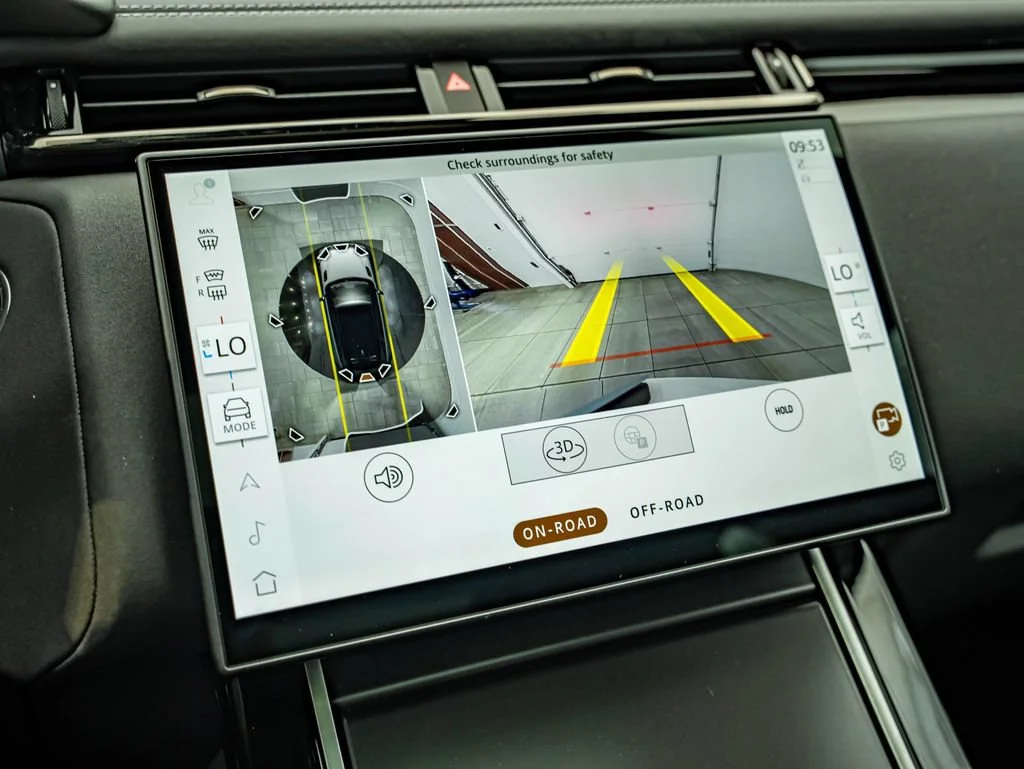 New 2026 Fuji White Land Rover Belgravia Edition image 26