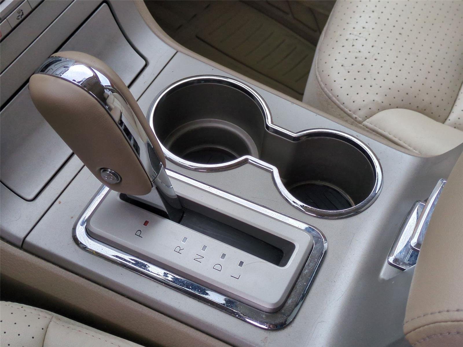 Used 2007  Lincoln  image 27
