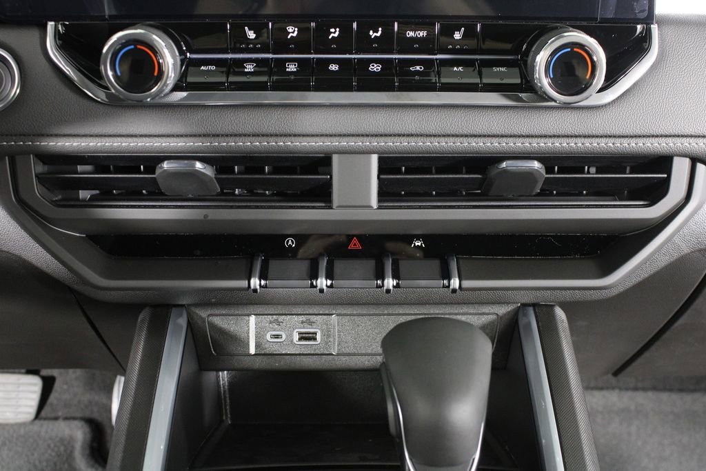 2026 Chevrolet Colorado LT - Photo 26