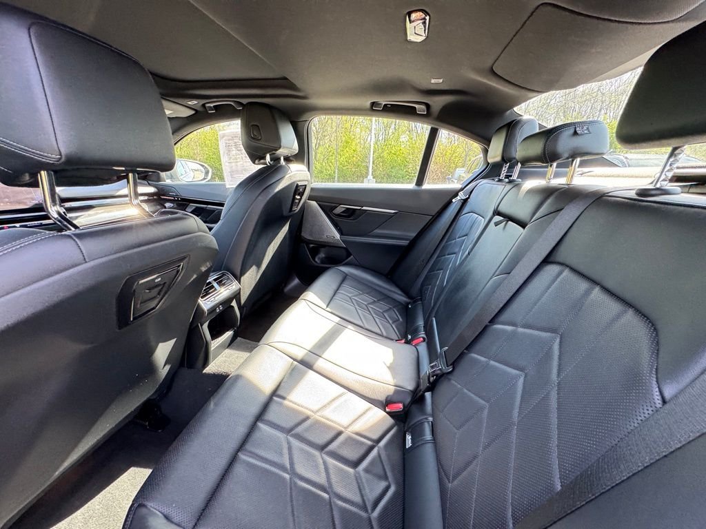 Used 2024 Gray BMW 530i xDrive image 22