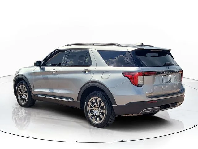 Used 2025 Silver Ford Active image 7
