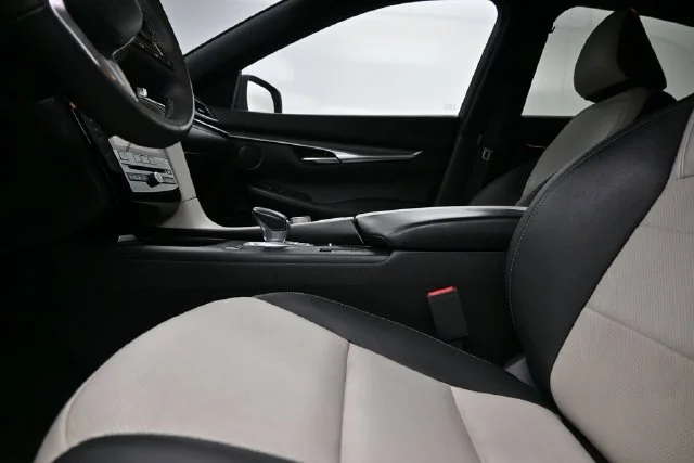 Used 2023 Gray INFINITI LUXE image 16