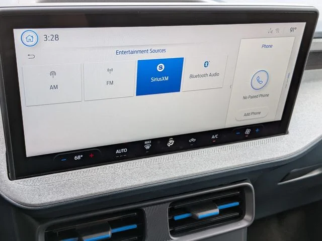 New 2026 Azure Gray Metallic Tri-Coat Ford XLT image 25