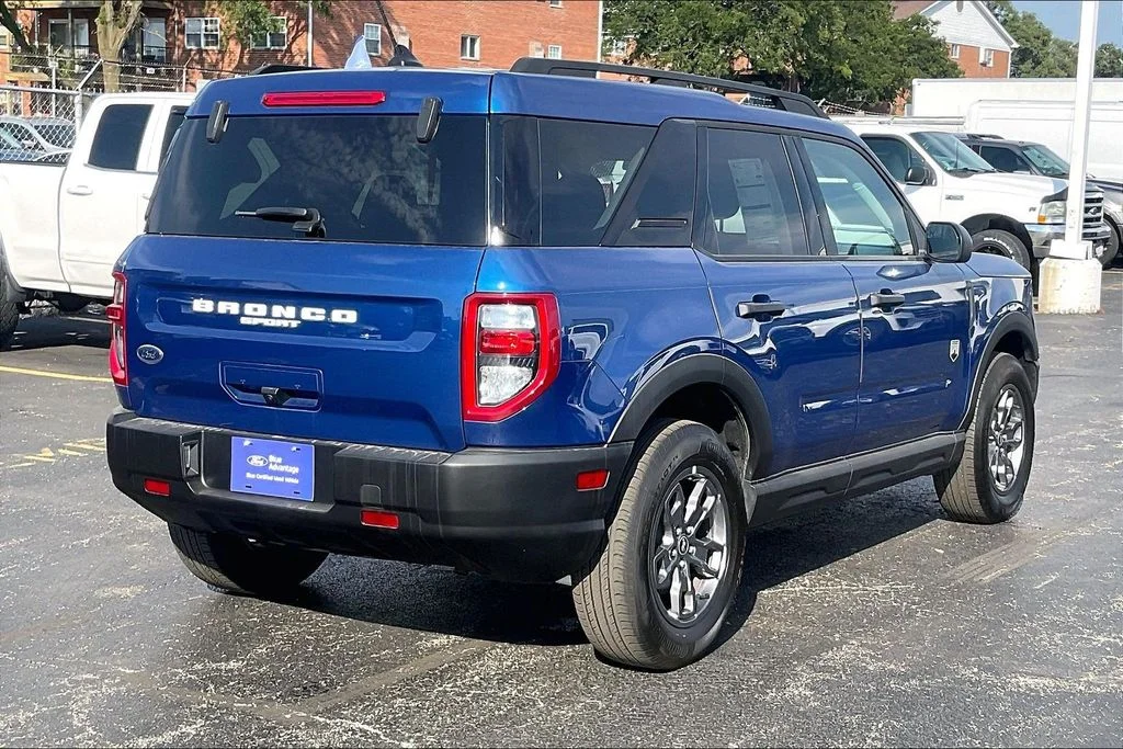 Used 2024 Blue Ford Big Bend image 12