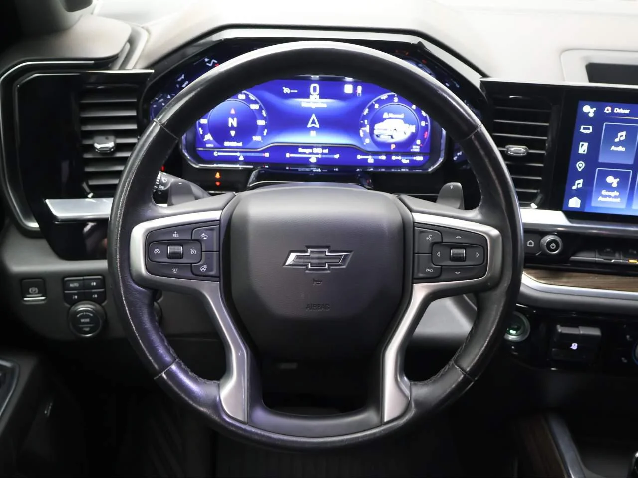 Used 2022 SUMMIT WHITE Chevrolet RST image 14