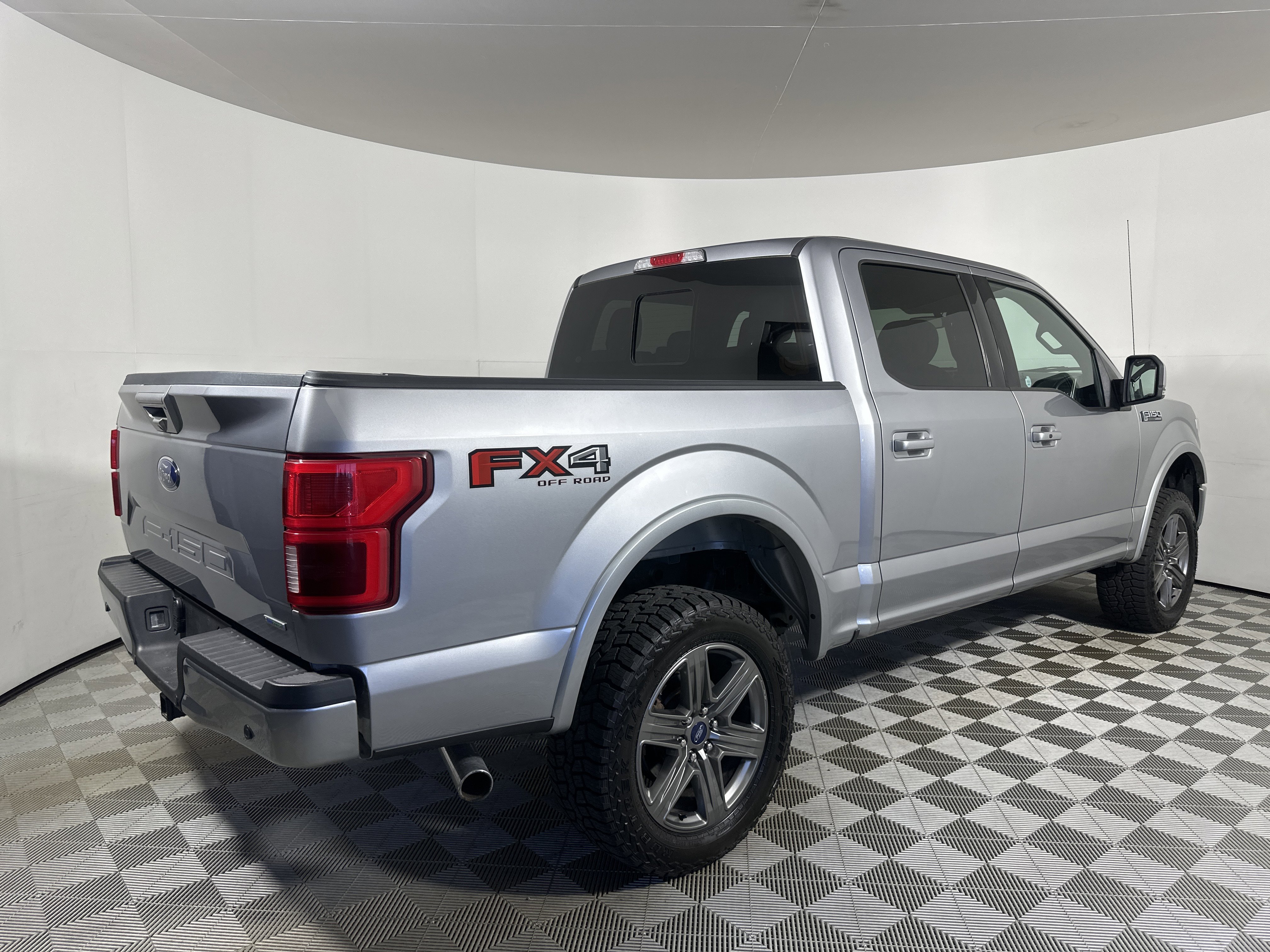 Used 2020 Silver Ford  image 7