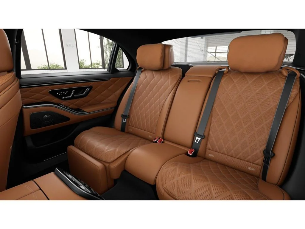 New 2027 White Mercedes-Benz S 580 image 5