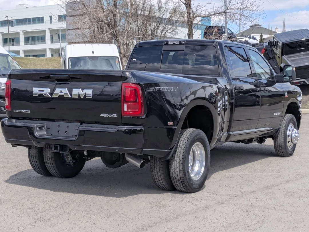 New 2026 Black RAM Big Horn - - 6.7L Cummins HO  - Lvl 2 Plus Grp  - Max Tow Pkg  - DRW & More! image 8