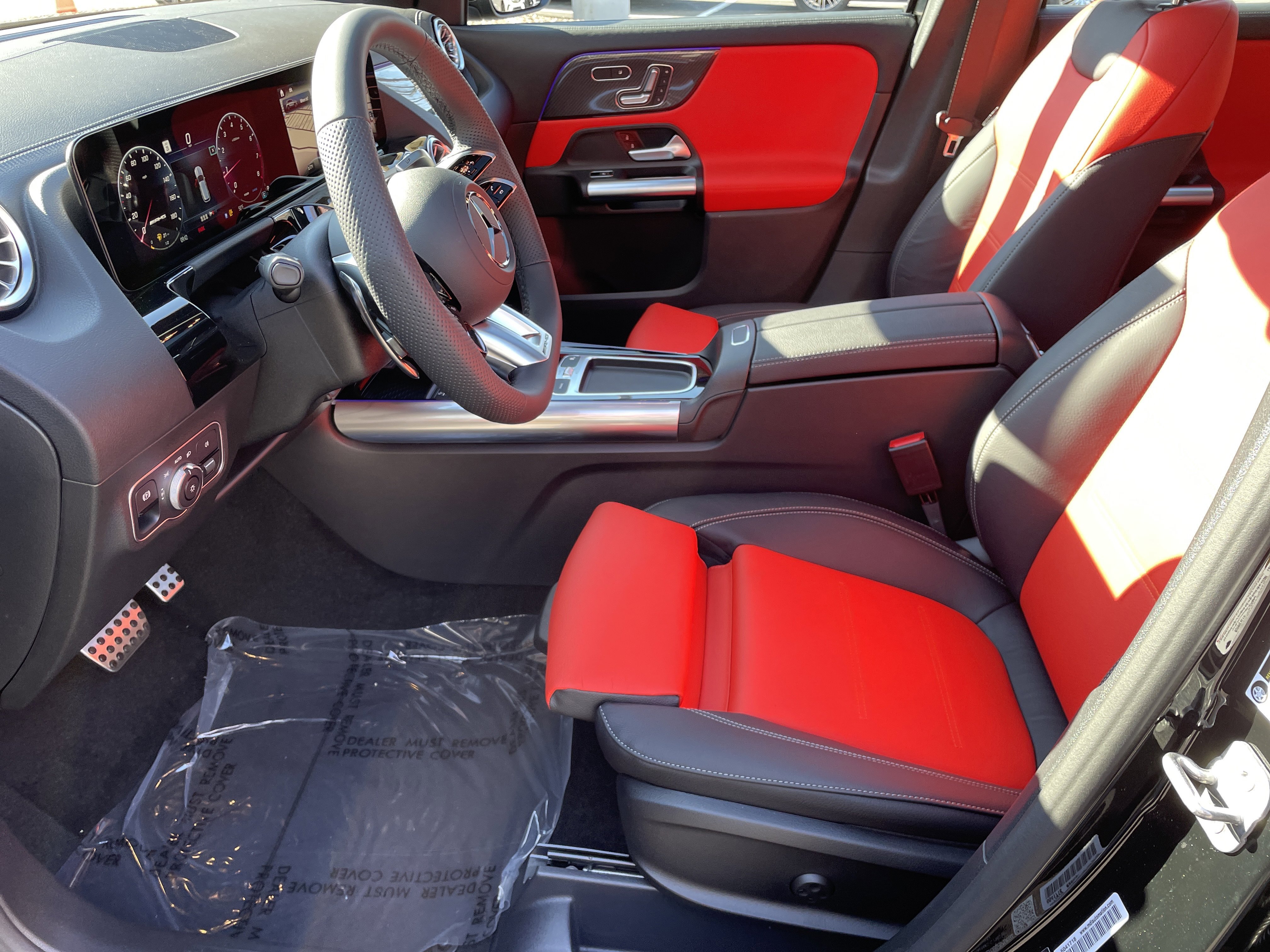 New 2026 Cosmos Black Metallic Mercedes-Benz AMG® GLA 35 4MATIC® SUV image 18