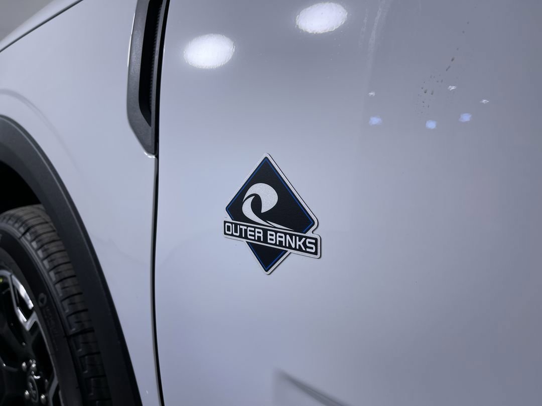 New 2026 Oxford White Ford Outer Banks image 26