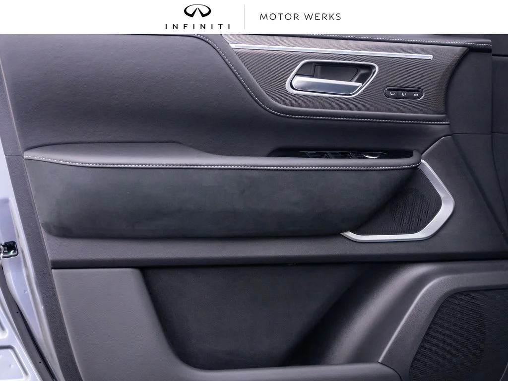 New 2027 DYNAMIC METAL INFINITI Luxe 4WD image 12