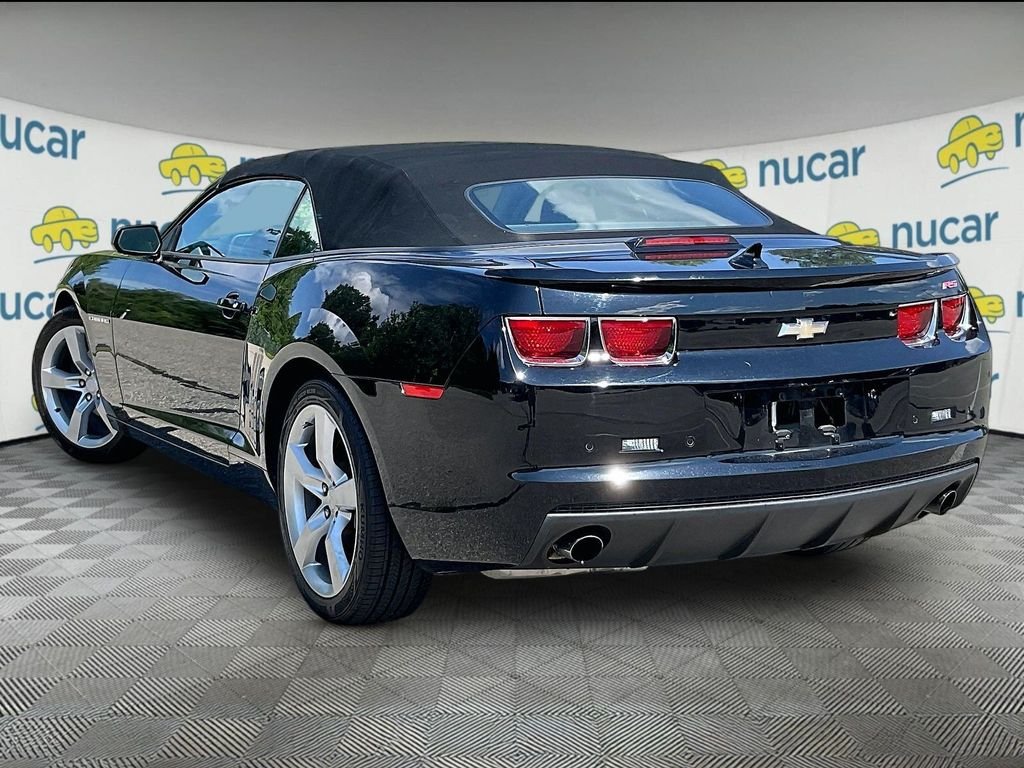 Used 2013 Black Chevrolet 2LT image 4
