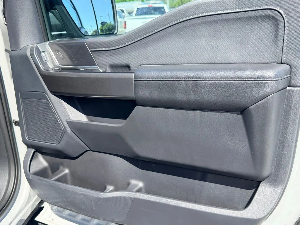 Used 2023 White Ford XLT image 16