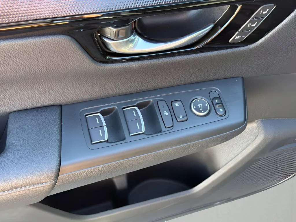 Used 2026  Honda EX-L image 17
