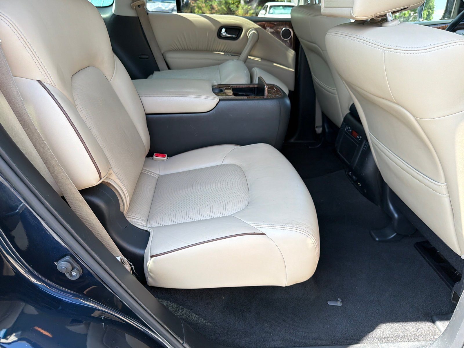 Used 2017 Hermosa Blue Nissan Platinum image 15