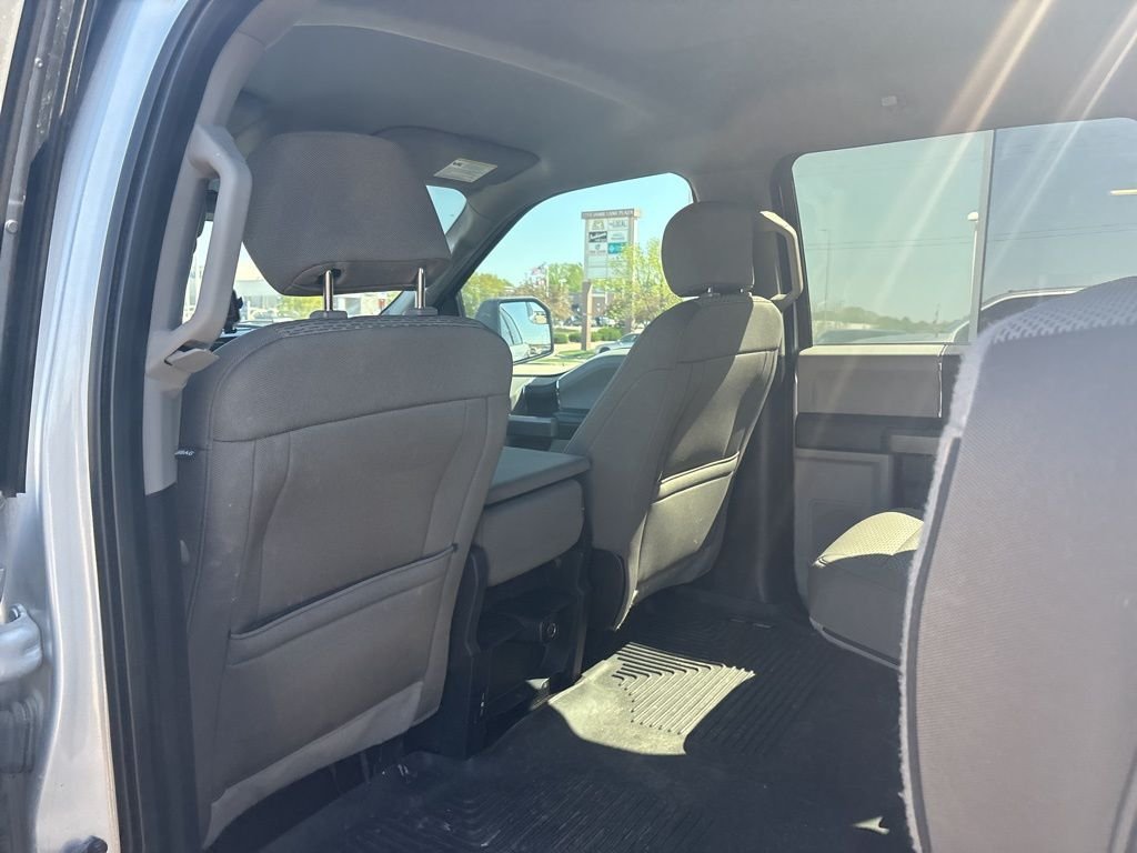 Used 2018 Silver Ford XLT image 38
