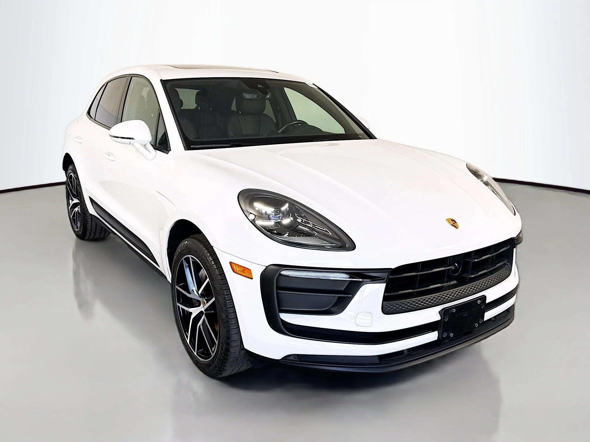 Used 2023 Carrara White Metallic Porsche Base image 1