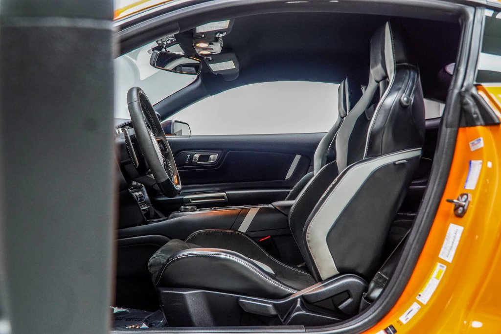 Used 2021 Orange Ford Shelby GT500 image 48