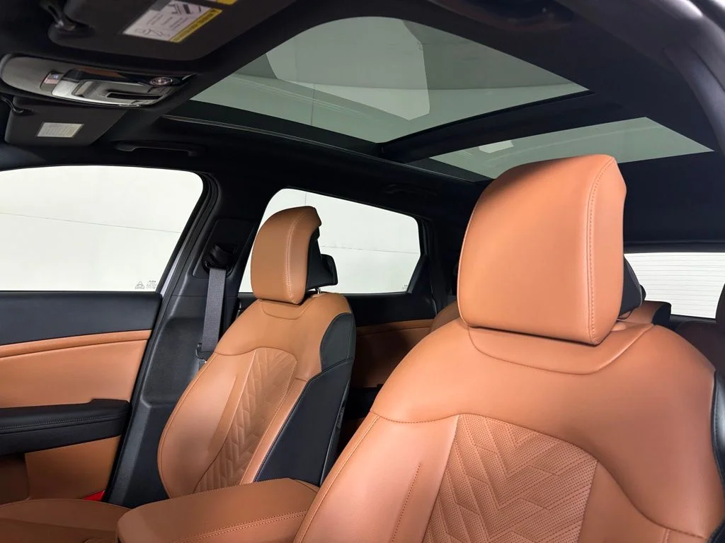 New 2026 Wolf Gray Kia X-Line image 19