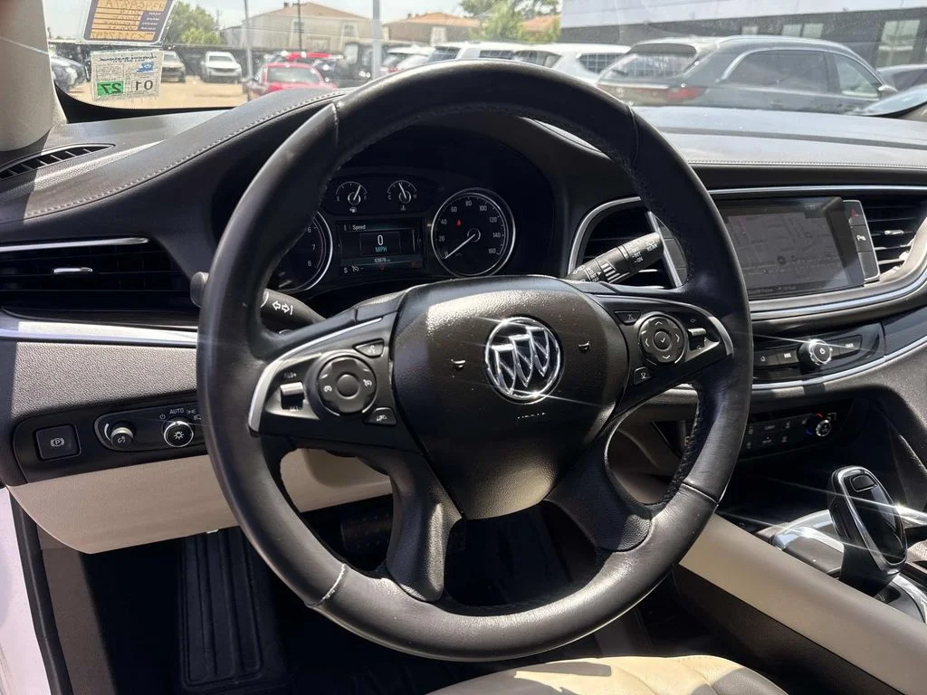 Used 2019 White Buick Essence image 22