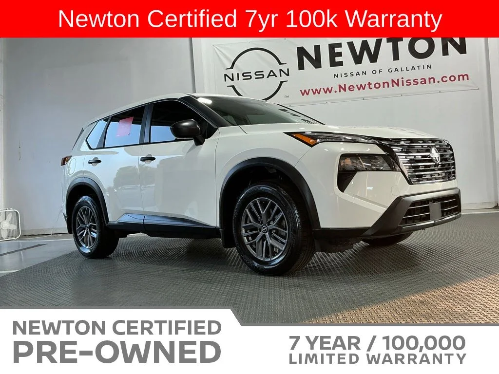Certified Used 2025 Glacier White Nissan S image 22