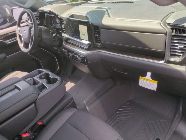 New 2026 Black Chevrolet LT image 31