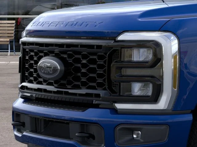 2026 Ford F-350 Super Duty XLT - Photo 17