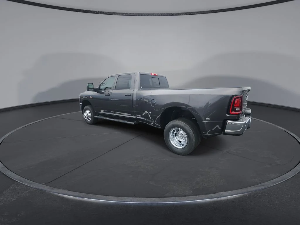 New 2026 Granite Crystal Metallic Clear-Coat Exterior Paint RAM Tradesman image 5