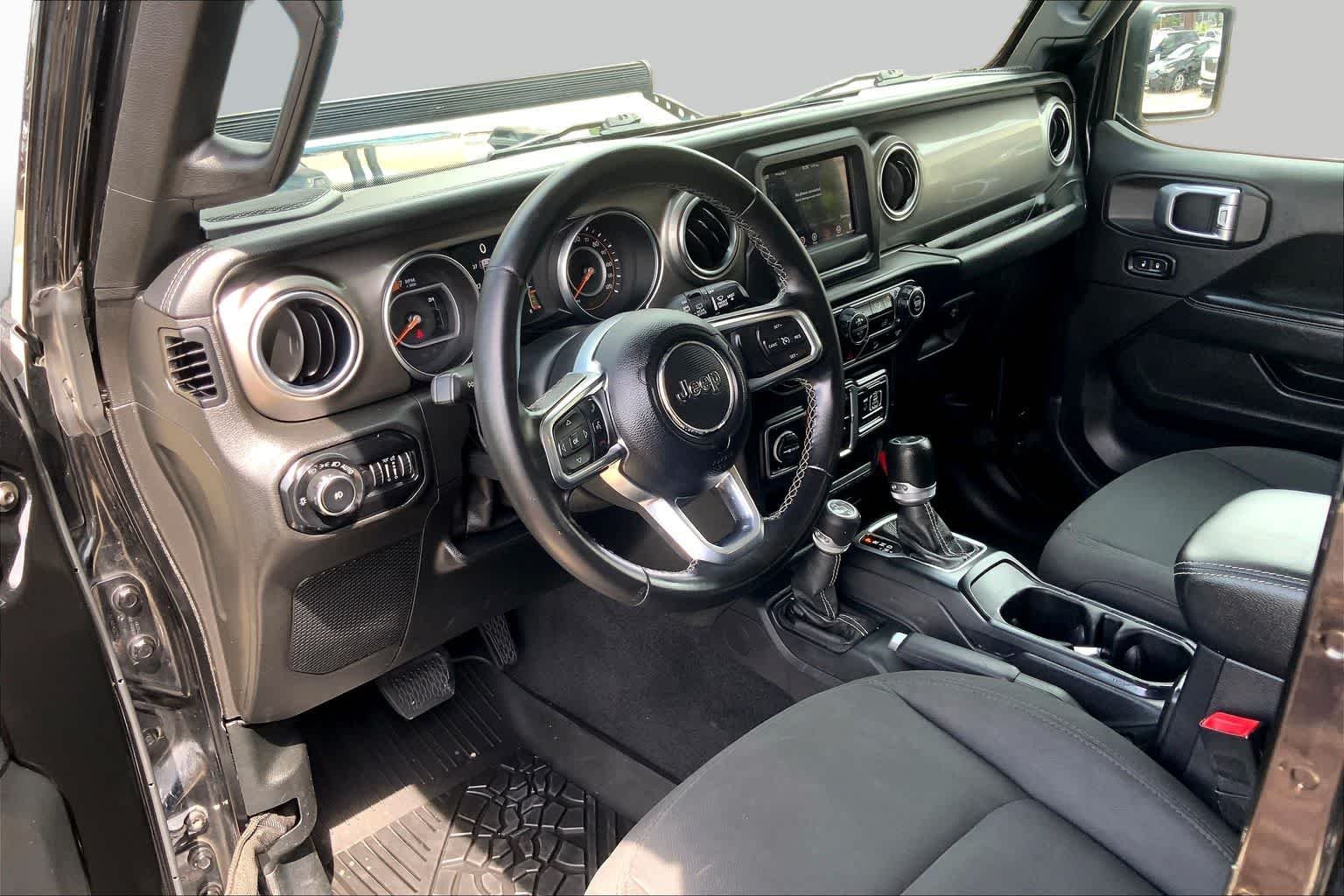 Used 2020 Black Clearcoat Jeep Sahara image 16