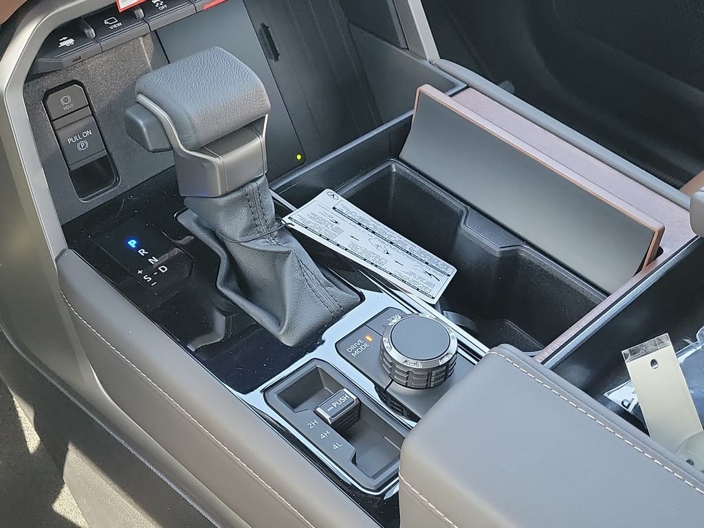 2026 Toyota Tundra 1794 Edition - Photo 18
