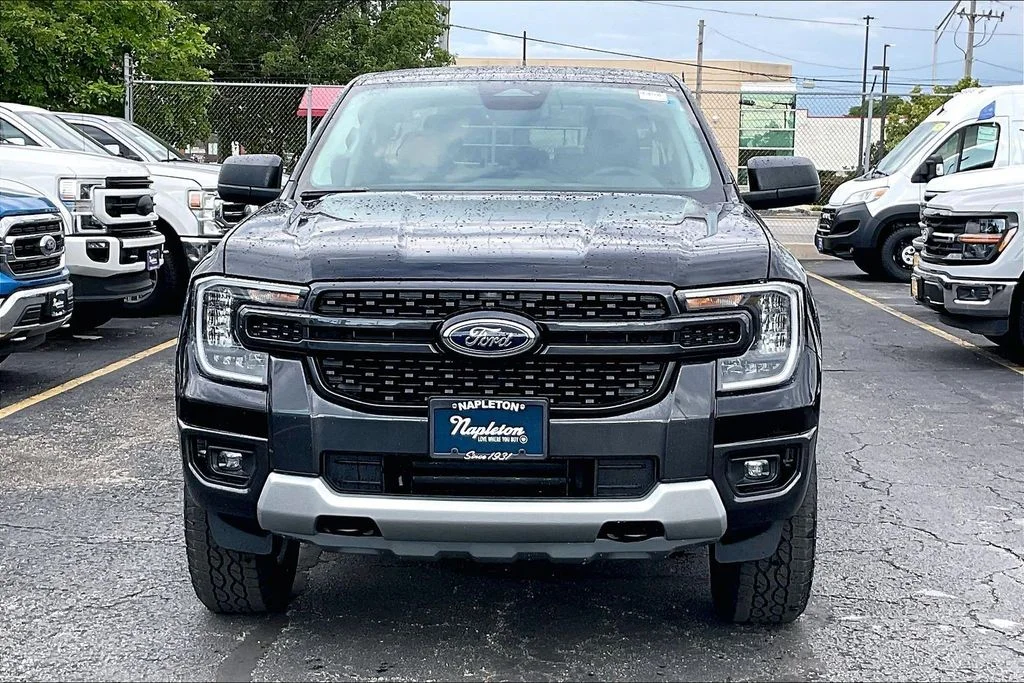 New 2026 Black Ford XLT image 2
