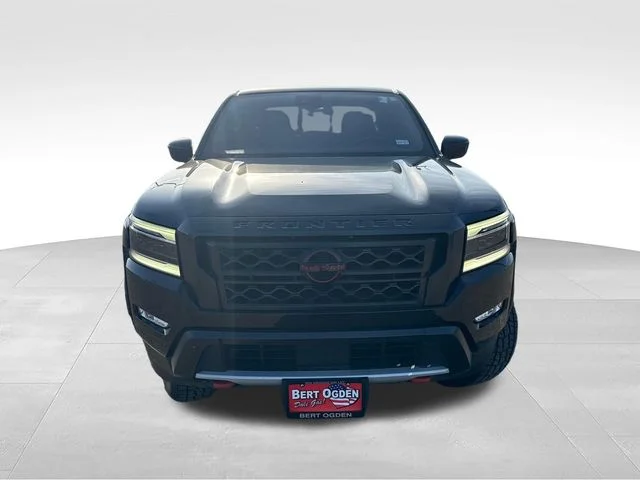 Used 2024 Black Nissan PRO-X image 2