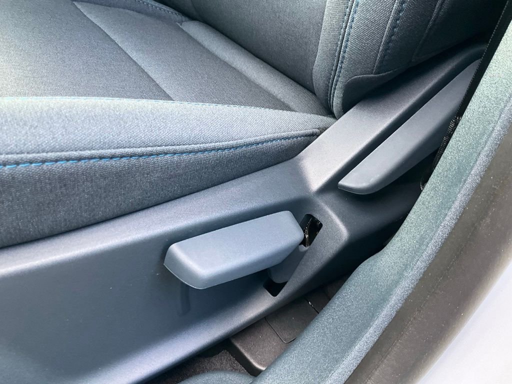 New 2026 Space White Metallic Ford XLT image 13