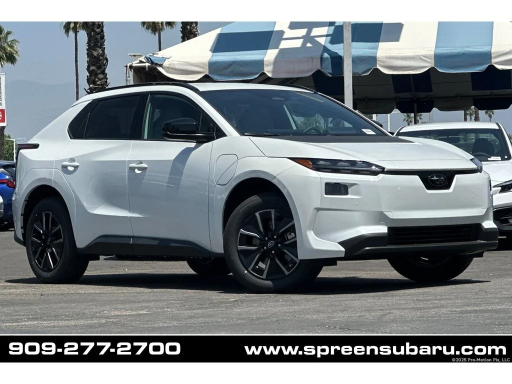 2026 Subaru Solterra Premium's photo