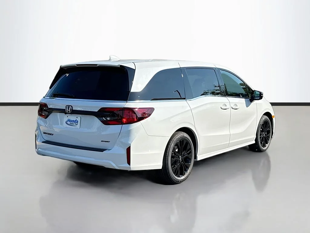 New 2026 Platinum White Pearl Honda Sport-L image 9