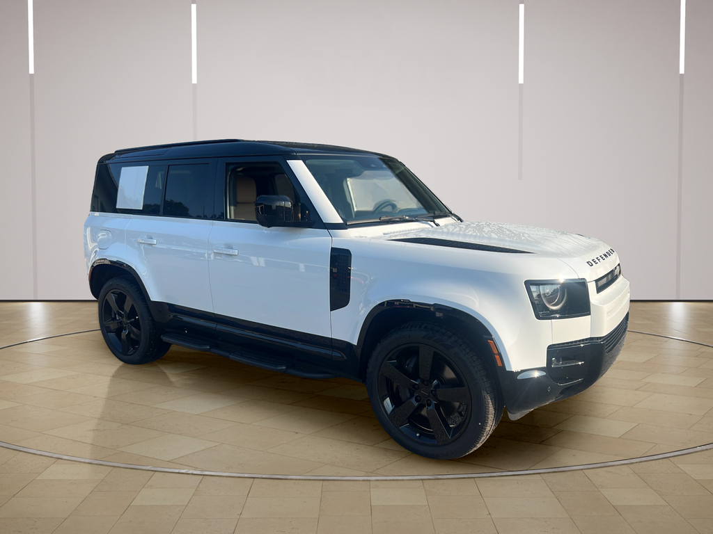 New 2026 White Land Rover X-Dynamic SE image 9