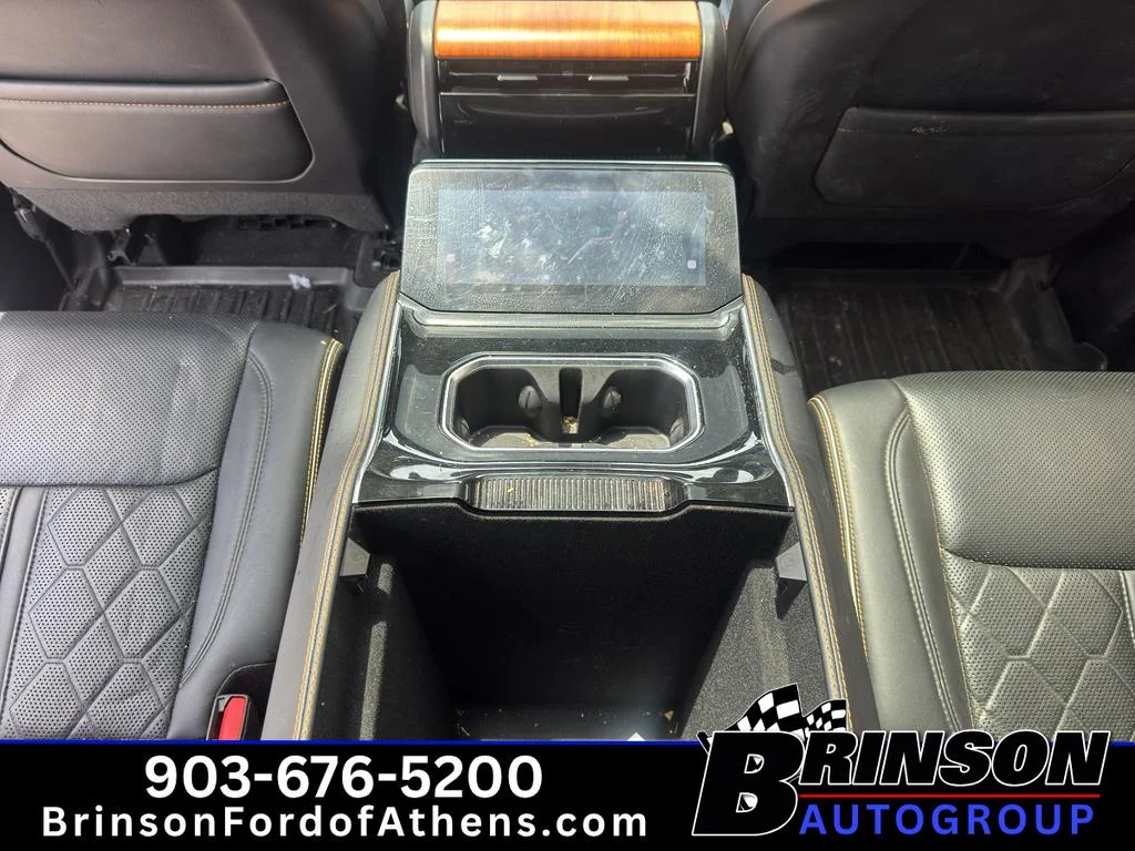 Used 2022 Bright White Clearcoat Jeep Series III image 19