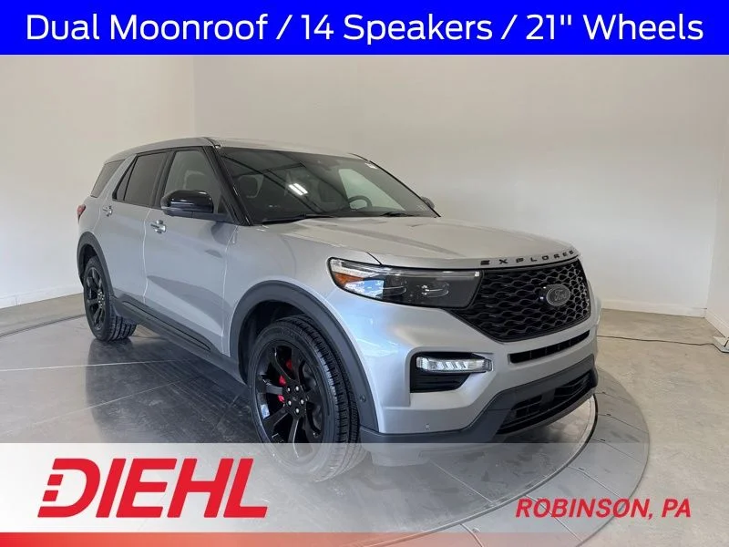 Used 2021 Silver Ford ST image 1