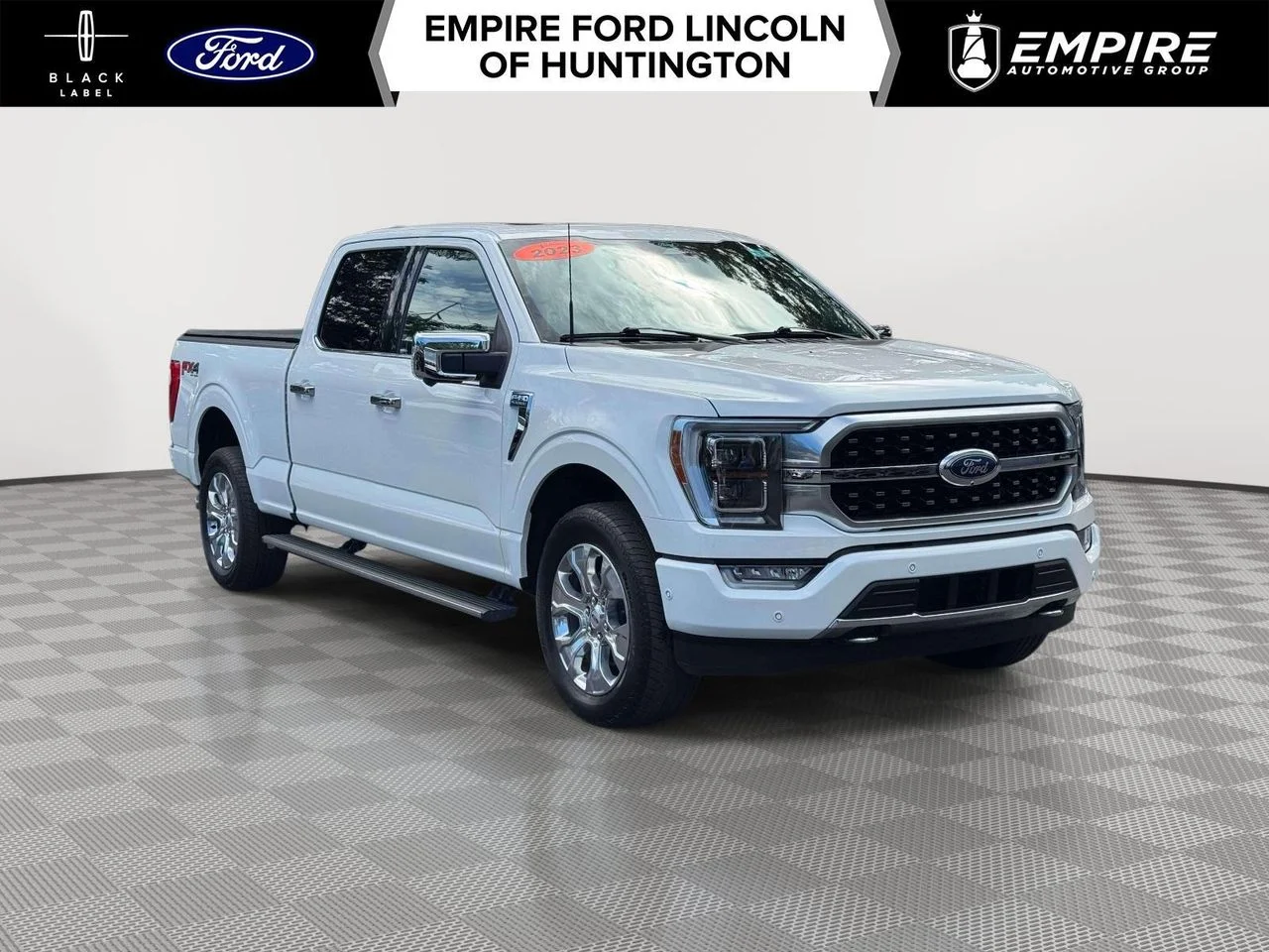 Used 2023 Star White Metallic Tri-Coat Ford Platinum image 1