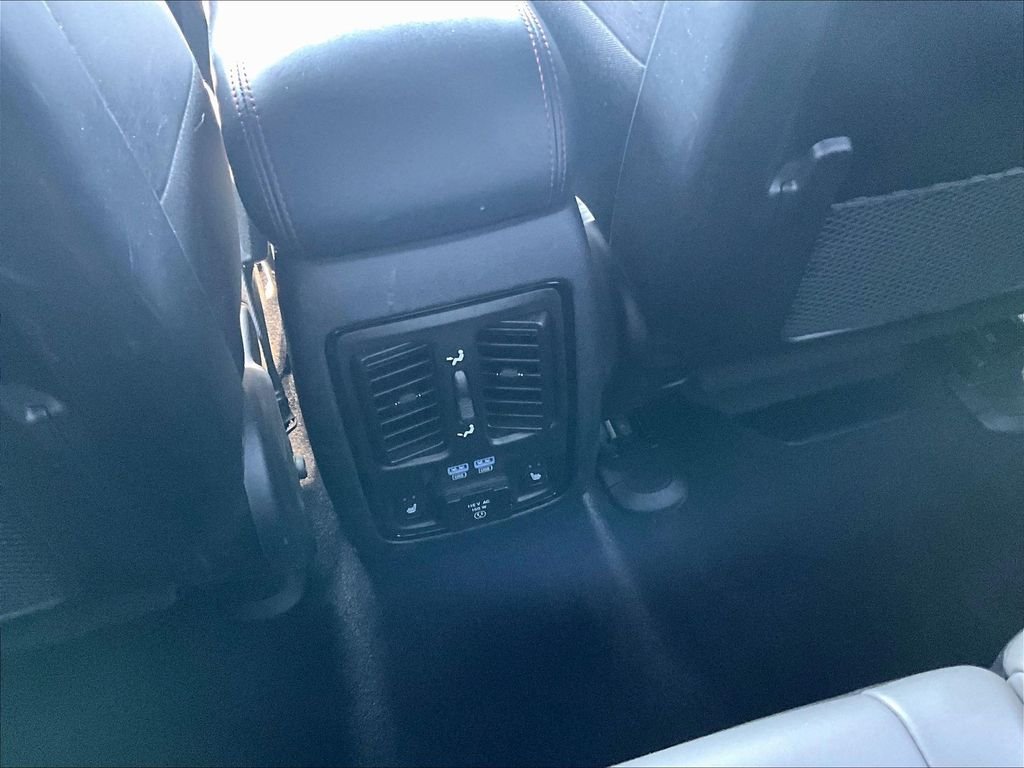 2024 Dodge Durango GT - Photo 13