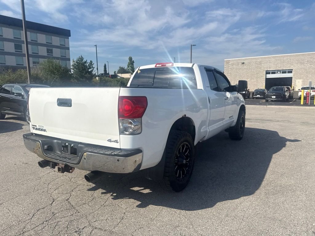 Used 2008  Toyota Limited image 15