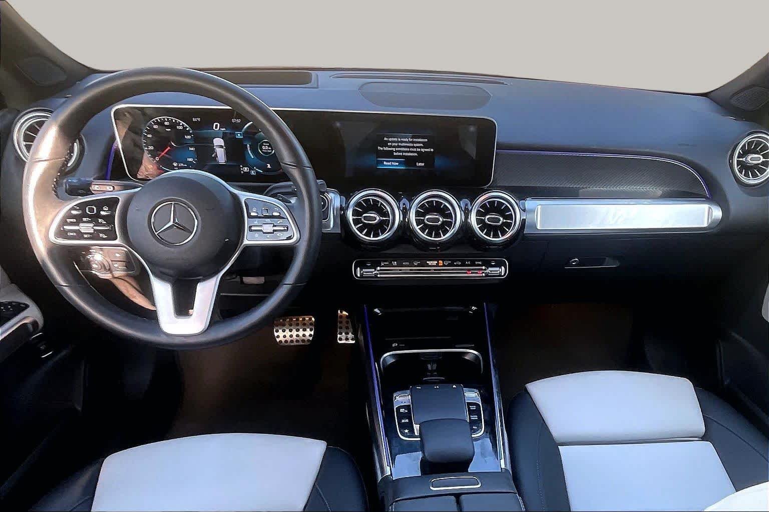 Used 2020 Mountain Grey Metallic Mercedes-Benz GLB 250 image 15