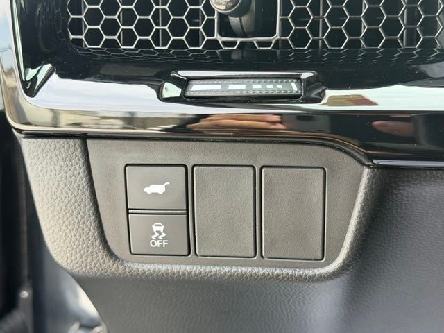 Used 2024 Gray Honda EX-L image 26