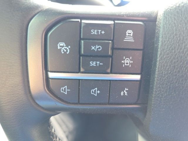 Used 2024 Gray Ford XLT image 13