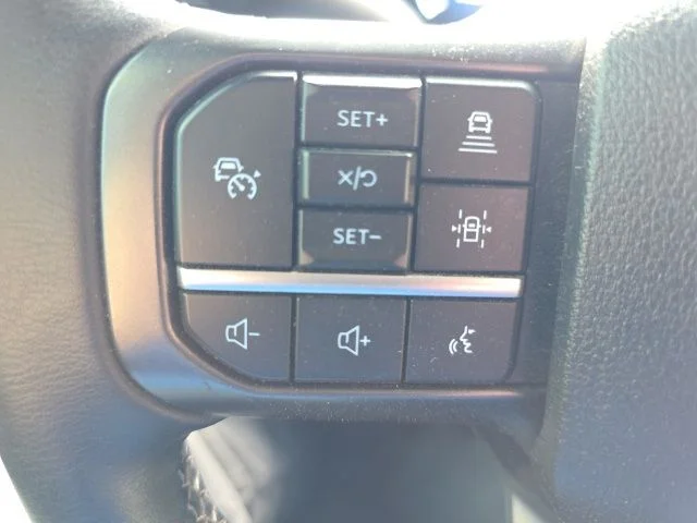 Used 2024 Gray Ford XLT image 13