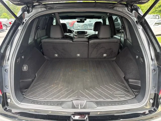 Used 2021 Black Honda AWD EX-L image 18